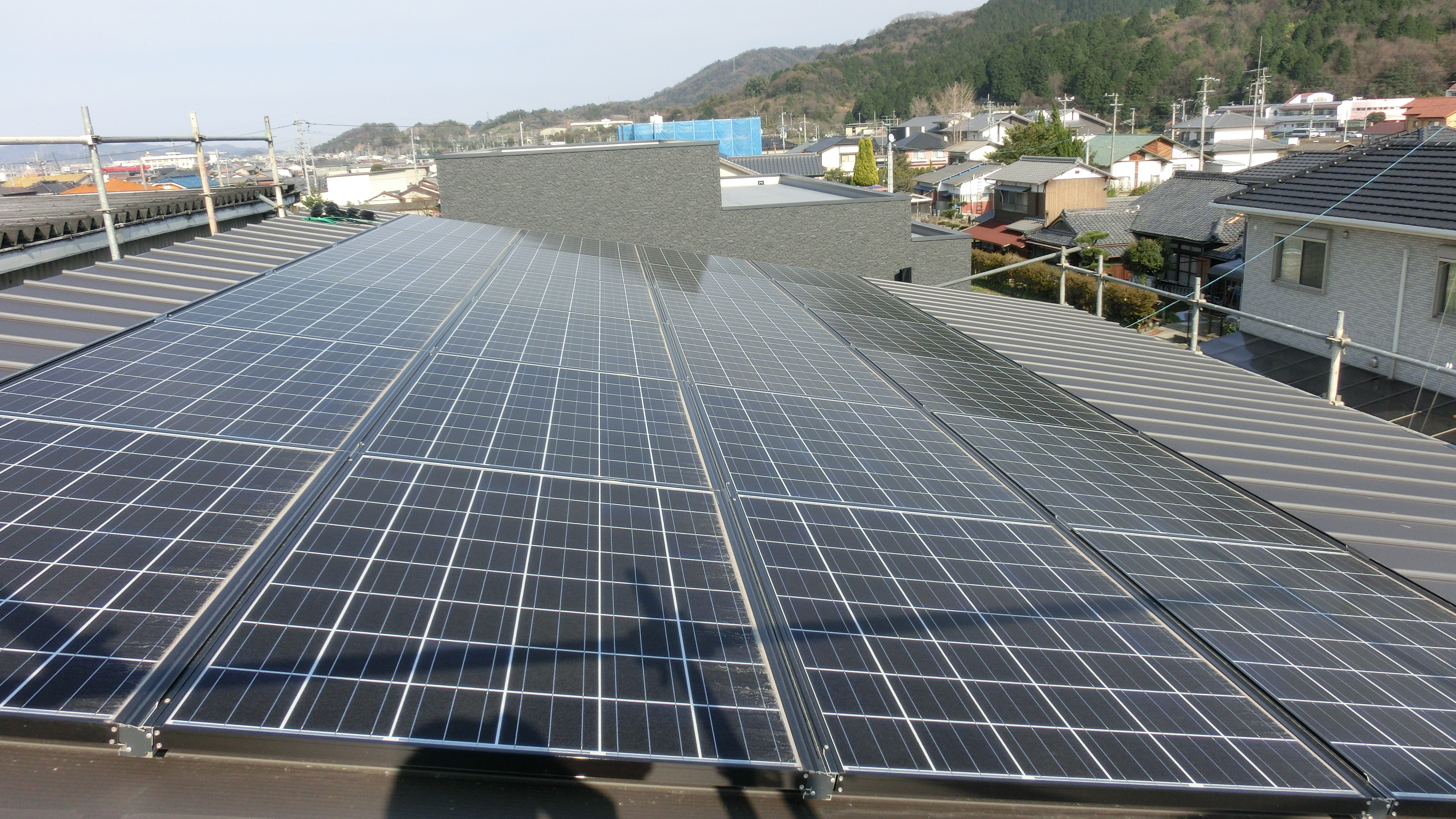 四国中央市で住宅の太陽光写真